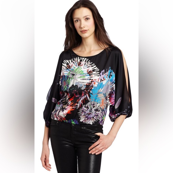 BCBGMaxAzria Tops - BCBGMAXAZRIA Women's Black Floral Top